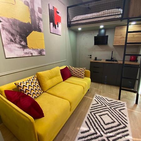 Leogrand Apartments On Filatova 12 ลวีฟ ภายนอก รูปภาพ